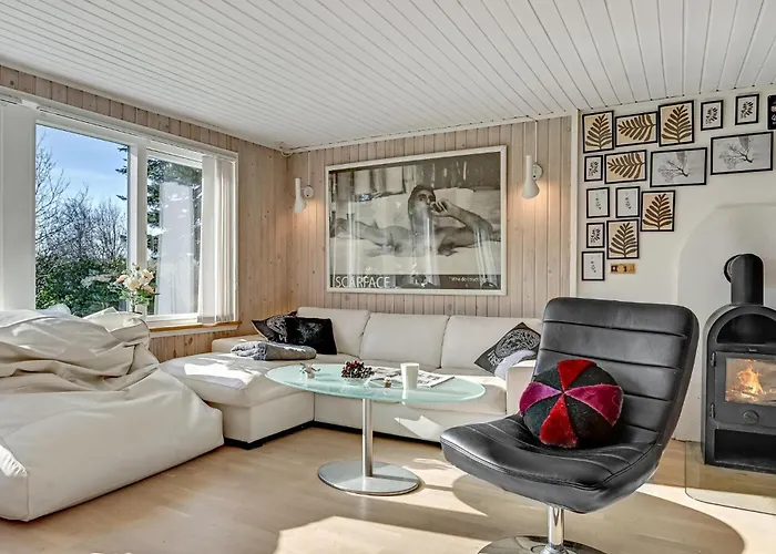 Gorgeous In With Kitchen * Rønde
